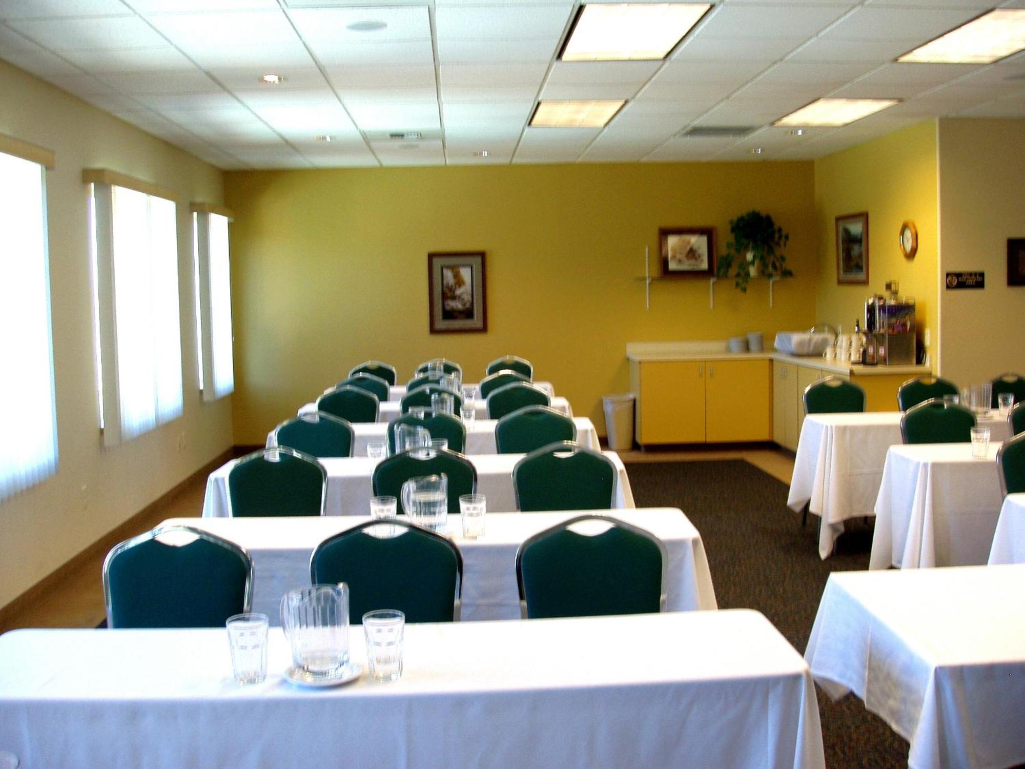 Broadway Inn Conference Center Миссула Экстерьер фото